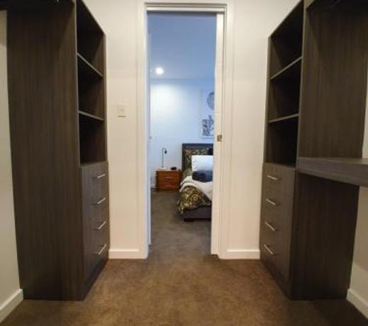 Luxury home in Christies Beach with King Bed, NBN, Netflix, 3Bed 2Bath