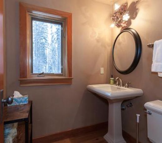 Highland Huckleberry Lodge Home