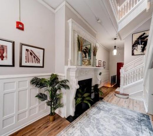 Spectacular 1 bedroom with Tons of Sunlight - Rittenhouse Square