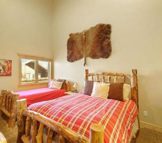 Timberwolf Lodge Unit 11a