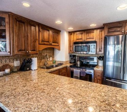 Beautiful & Spacious Park City Townhouse
