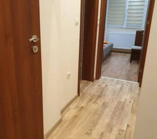 Luxury 2 bedroom,2 bathroom apart ,free parking