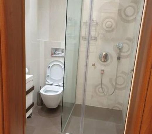 Luxury 2 bedroom,2 bathroom apart ,free parking