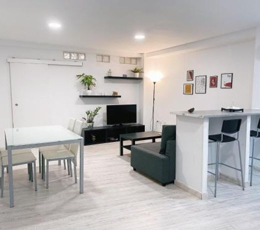 Great Apartments for Groups & Families
