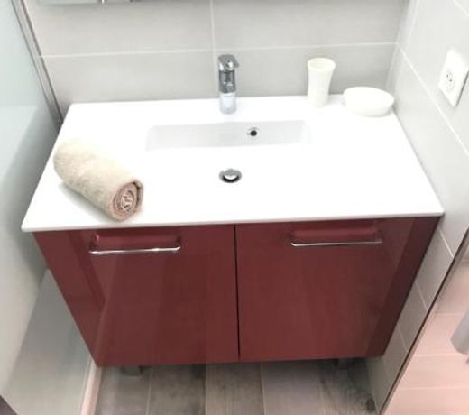 Appartement 2 pieces, renove, 2 piscines+tennis, mer, climatisation
