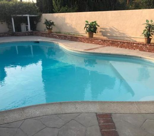 Los Angeles 6 bedroom /3 bath pool