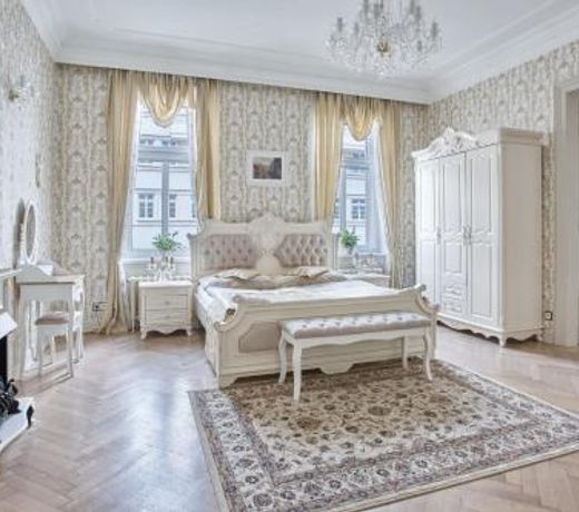 Apartment Luxury Nostalgia