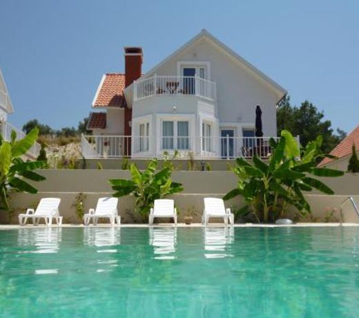 Kusadasi Villa Pine