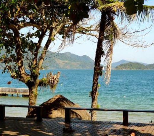 Casa Verde e Mar