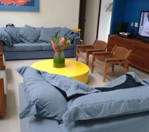 Confortavel Casa Condominio Marbella