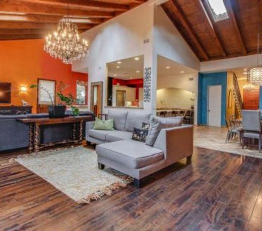 CB-131 - Carlsbad Villa Escape