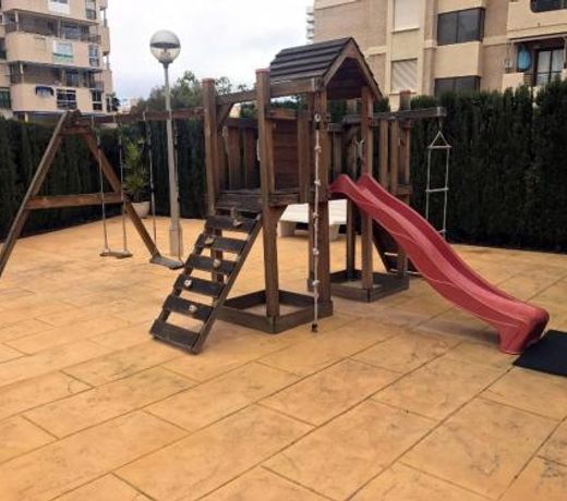 Vivienda de Lujo junto al Mar