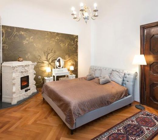 Codelli Deluxe Fresco City Centre APP With Balcony