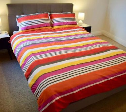 Comfortable 3 Bedroom Apartment In Trendy Haberfield