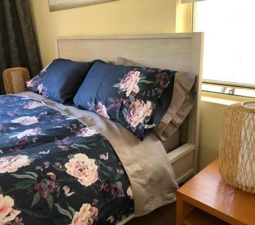 Escape to Strathfield for 8 guests