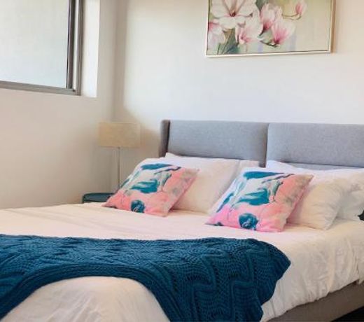 Beautiful Home close to Shopping Mall and Train Hornsby