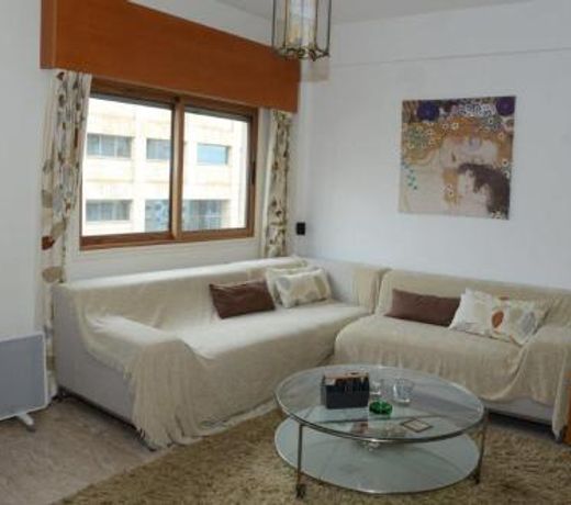 Bright City Apartment