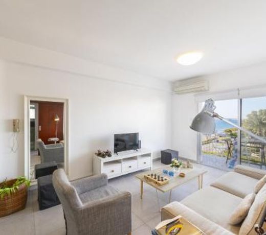Limassol Olimpia Beach Suite