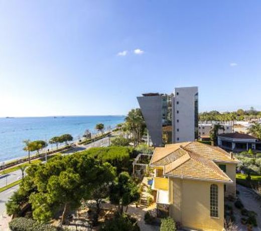 Limassol Olimpia Beach Suite