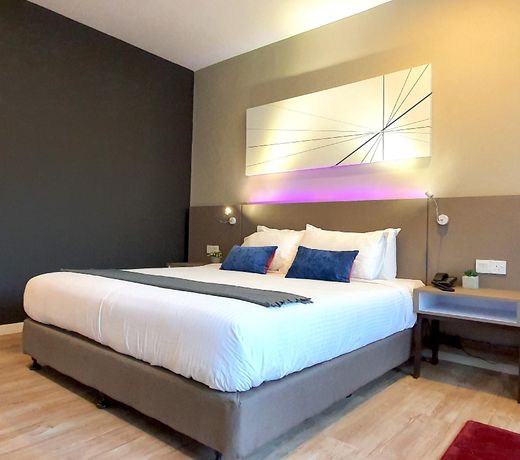 Empire Damansara | Deluxe King Hotel Suite