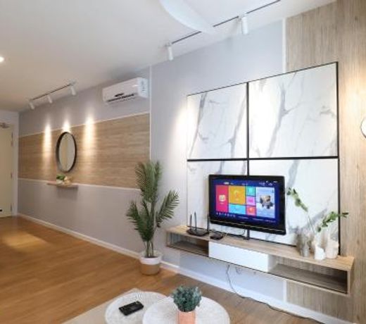 Muji Home Design with Balcony and Nice Swimming Pool View at Cyberjaya by Cloud Host