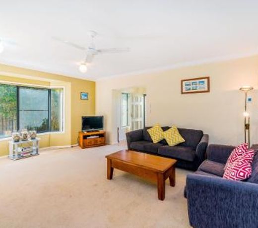 Oceania Cottage - LJHooker Yamba