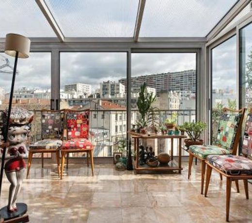 Charming Paris Flat with Terrace by GuestReady