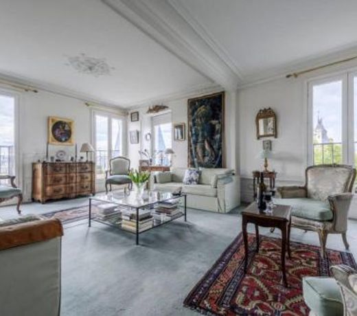 GuestReady - Luxury Apartment on the Ile de la Cite