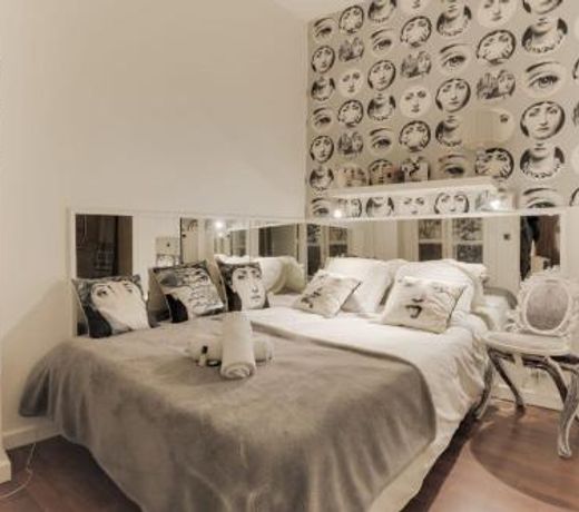 GuestReady - Artsy Flat for 2 near Opera