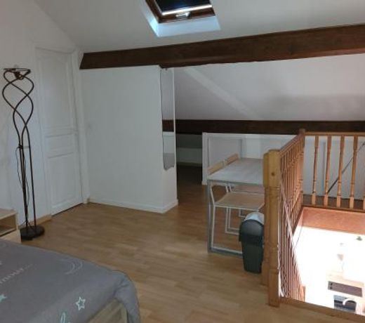 F2 duplex standing de 35 m2 a 3 min du canal de l'ourcq