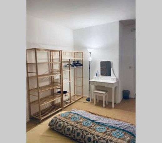 SUPERBE APPARTEMENT A 15MIN DU CÅUR DE PARIS (CHATELET)