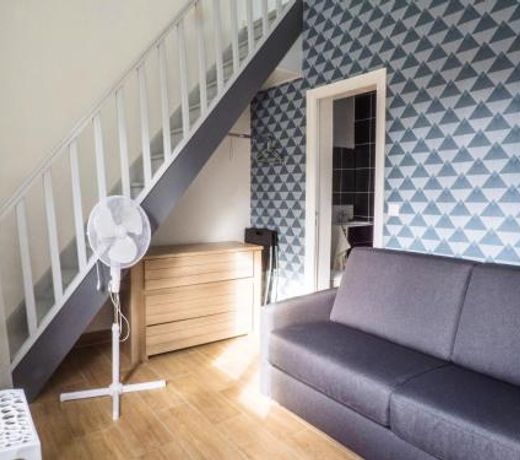 Apartment with one bedroom in Malakoff with enclosed garden and WiFi