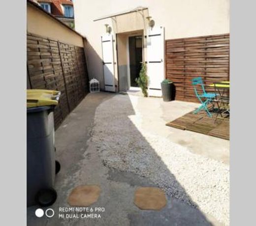 Maison Montfermeilloise entre Paris et Disneyland
