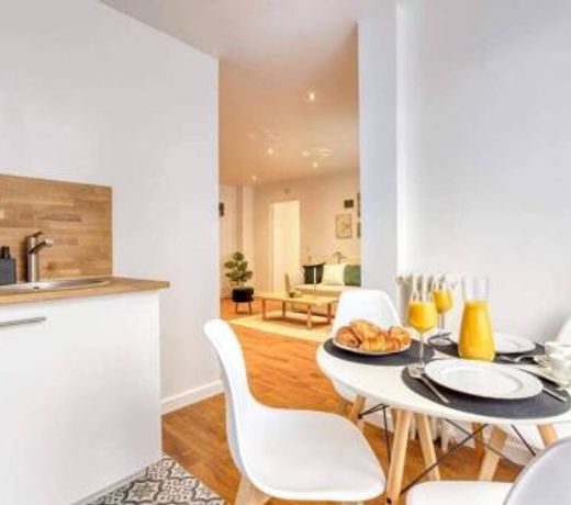 Appartement Portes de Paris â¢ Free Parkingâ¢WIFI