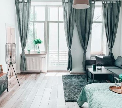 Luga Homes - Gewandhaus