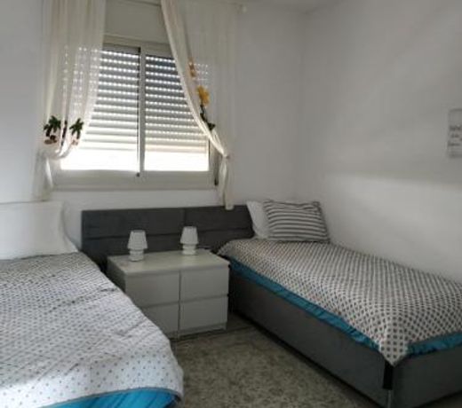 ×¢×× ×××¨× ×××©× ××× ×××- Akko-brand new apartment