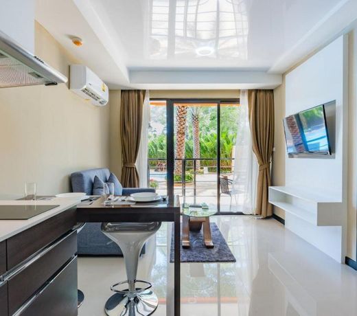 MAI KHAO BEACH CONDOTEL 110 by VillaCarte