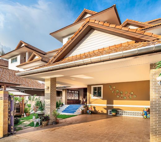 Anyaburi Indoor Private Pool Villa