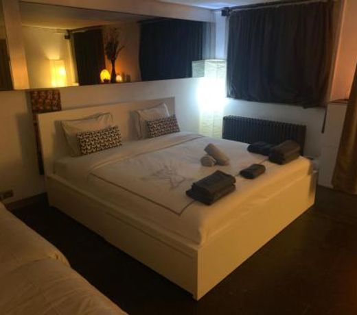 nice and cosy place with jacuzzi and sauna to relax in the centre of antwerp