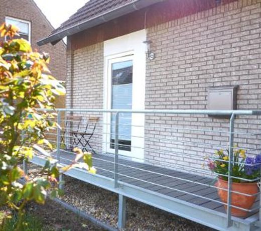 Schones Appartement in Meerbusch Am Buschend