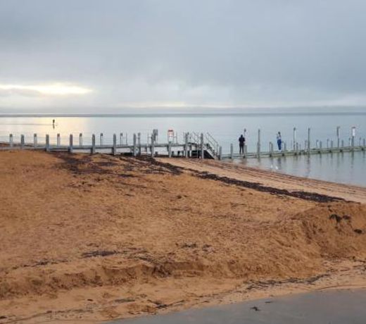 Modern Peaceful Beach Location - Secure Parking