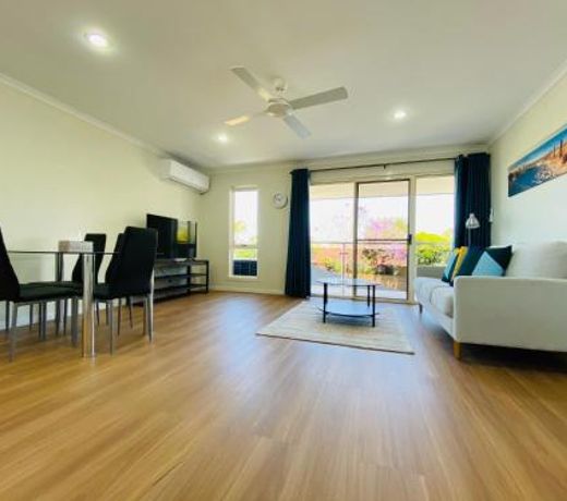 Sunny Home Apartment