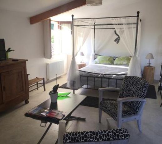 Chambre d'hotes a Douelle