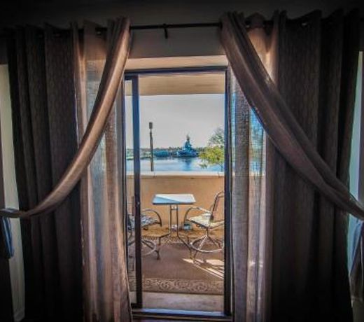 Water Street Retreats 03