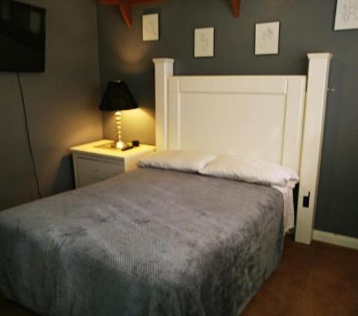 Charming 1 story 3 bdrm Home