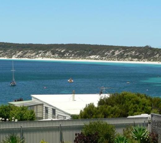 Fareview Beach House