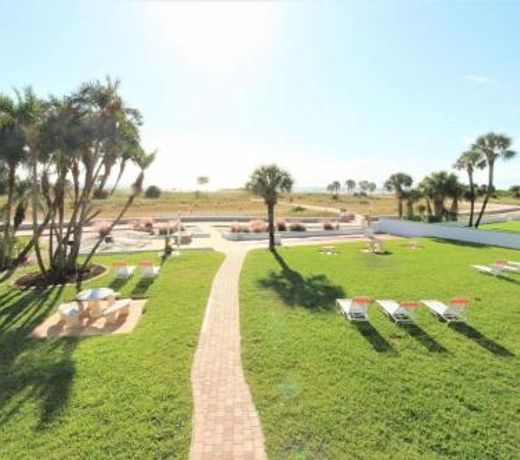 Tropic Terrace #49 - Beachfront Rental condo