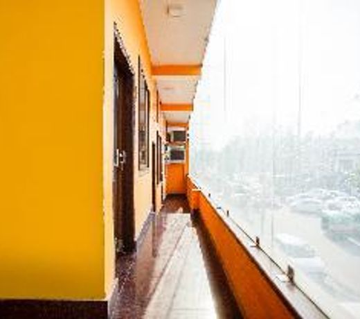 OYO 42936 Moti Mahal Inn