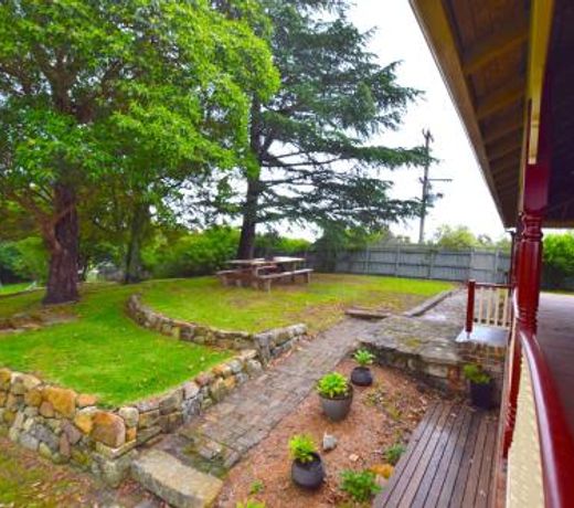 Linden Lodge