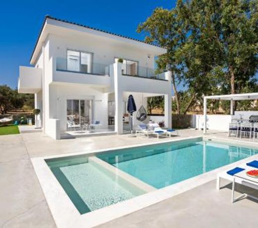 Constantinos Villa, Sublime Island Îscape!